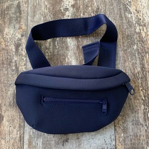 Dagny Dover fanny pack “Storm” Ace Fanny Pack - Neoprene